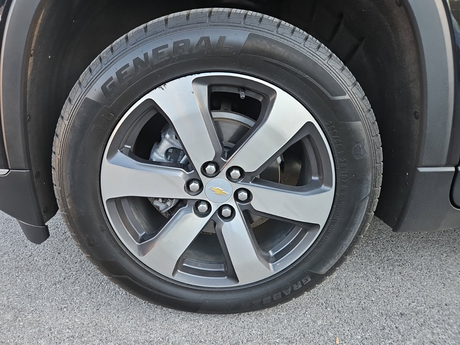Used 2021 Chevrolet Traverse LT w/ LT Premium Package FWD image 13
