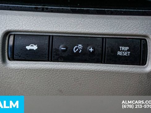 Used 2024 Nissan Altima 2.5 SV image 42