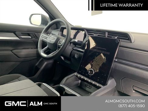 New 2026 GMC Terrain Elevation FWD image 29
