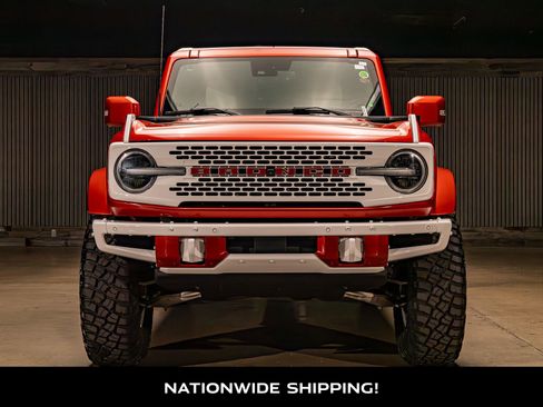 Used 2023 Ford Bronco Wildtrak image 4