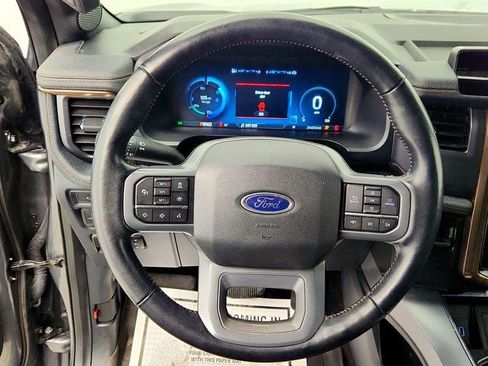 Used 2022 Ford F150 Lightning Lariat AWD/4WD image 13