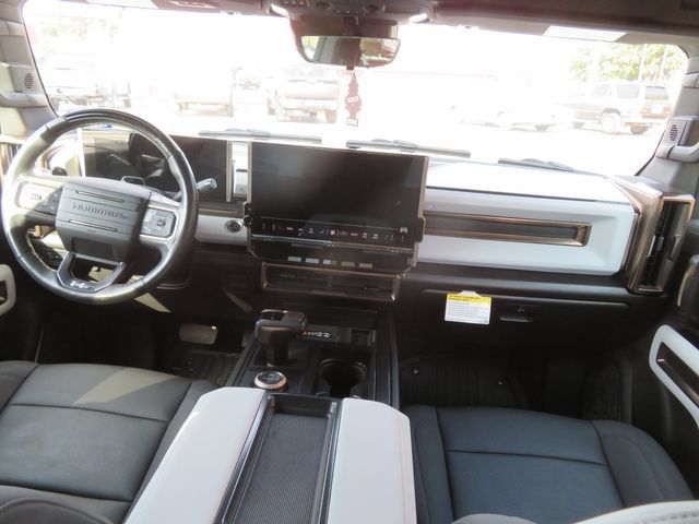 Used 2024 GMC Hummer EV 2X AWD/4WD image 22