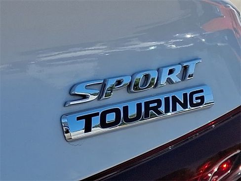 Used 2025 Honda Civic Sport image 30