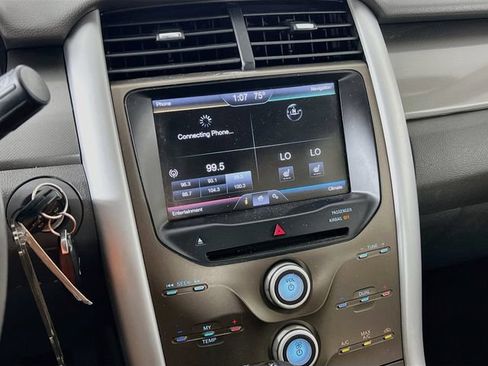 Used 2014 Ford Edge SEL w/ Equipment Group 205A AWD/4WD image 16