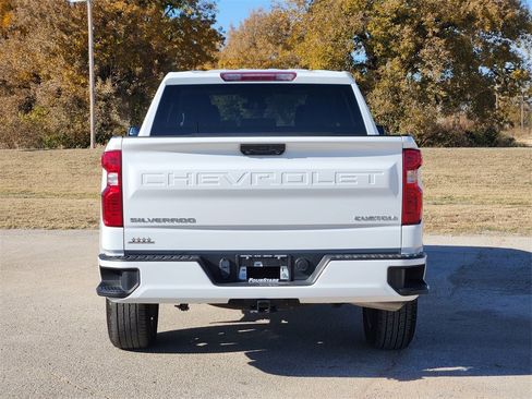 Used 2024 Chevrolet Silverado 1500 Custom image 6