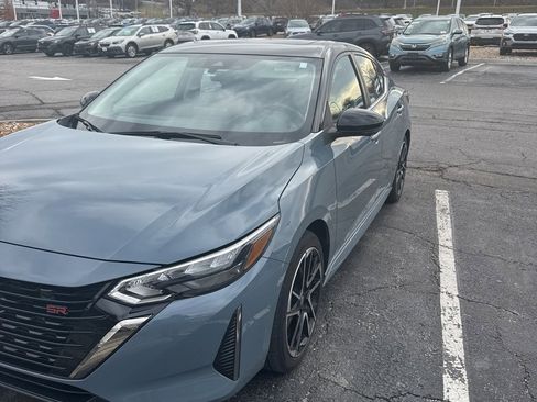 Used 2024 Nissan Sentra SR w/ SR Premium Package image 1