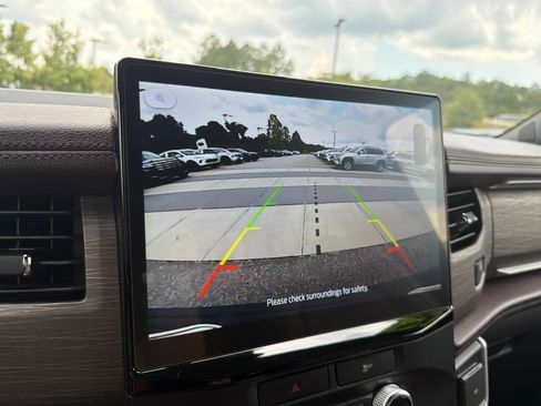 Used 2023 Ford Expedition Max Limited RWD image 6