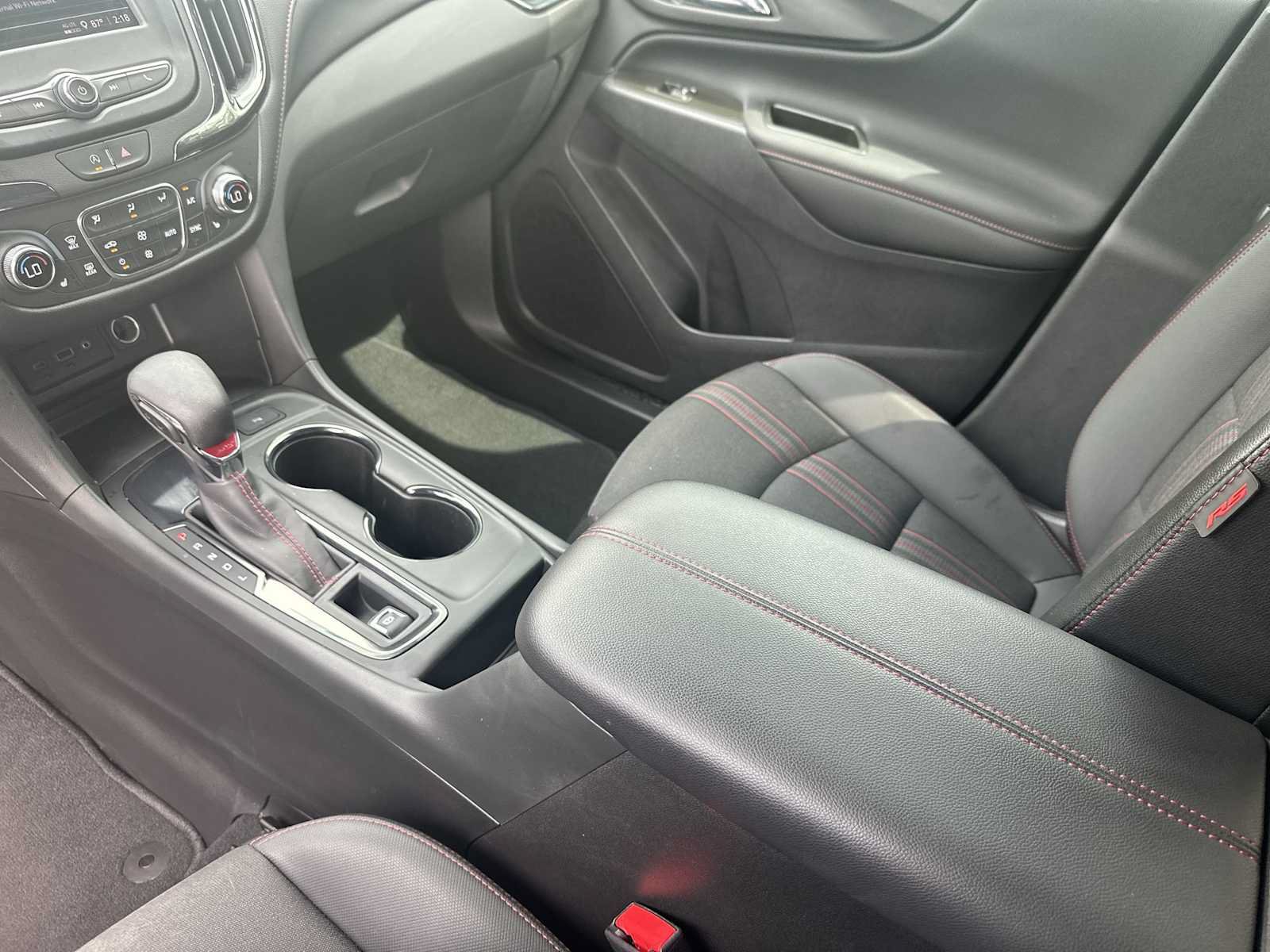 Certified 2023 Chevrolet Equinox RS FWD image 21