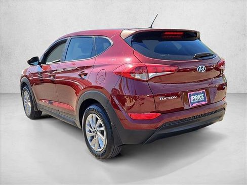 Used 2018 Hyundai Tucson SE image 8