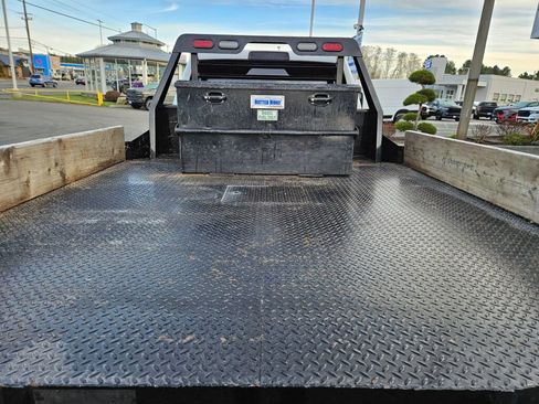 Used 2024 RAM 3500 SLT w/ Quick Order Package 2YG SLT image 14