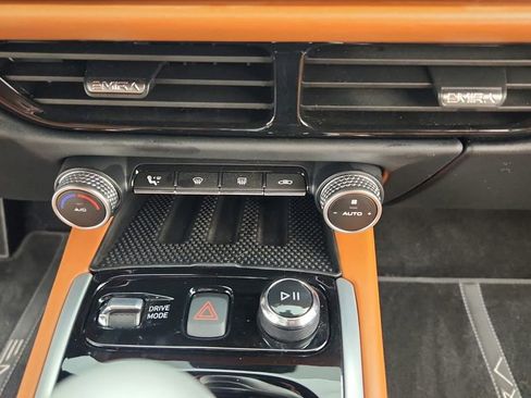 Used 2024 Lotus Emira V6 image 35