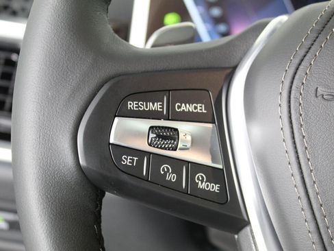 New 2026 BMW X5 xDrive40i w/ Premium Package image 16