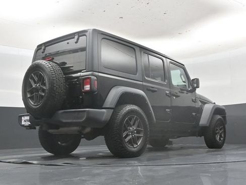 Used 2024 Jeep Wrangler Unlimited Sport AWD/4WD image 47