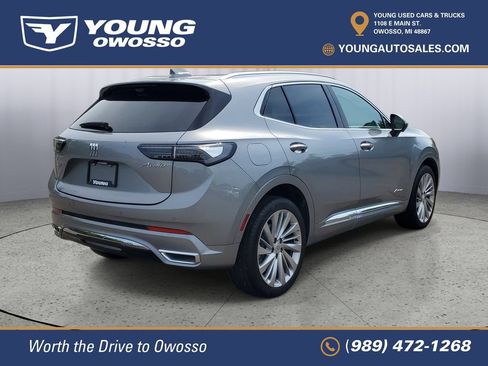 Used 2025 Buick Envision Avenir AWD/4WD image 3