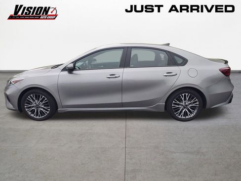 Used 2023 Kia Forte GT-Line FWD image 2