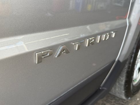 Used 2017 Jeep Patriot Sport FWD image 28