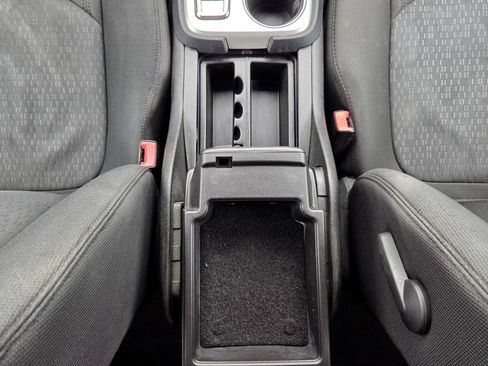 Used 2012 GMC Acadia SLE FWD image 24