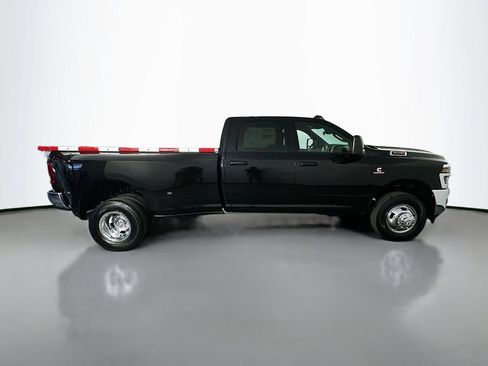 New 2026 RAM 3500 Tradesman AWD/4WD image 8