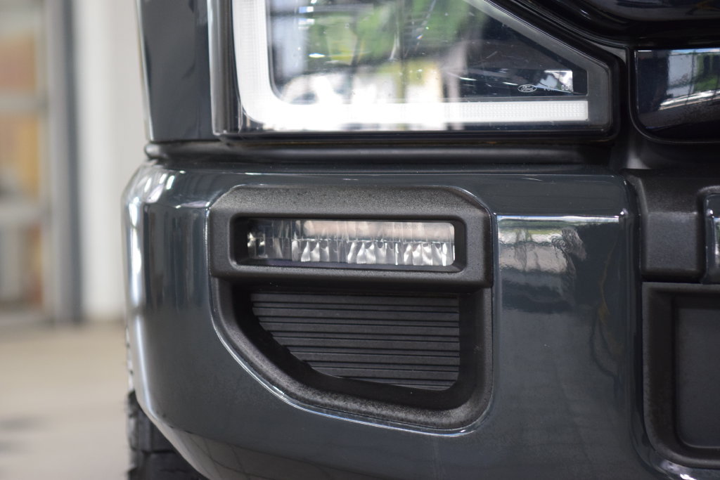 Used 2021 Ford F250 4x4 Crew Cab Super Duty image 13