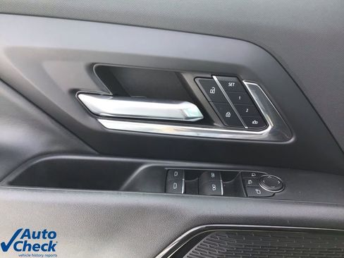 Used 2024 Chevrolet Silverado EV RST image 27