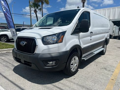 Used 2023 Ford Transit 250 Low Roof w/ Exterior Upgrade Package RWD image 2