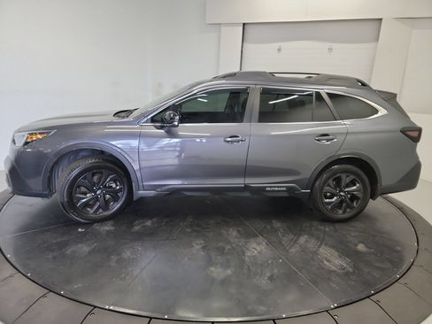 Used 2021 Subaru Outback Onyx Edition XT w/ Popular Package #2 AWD/4WD image 4