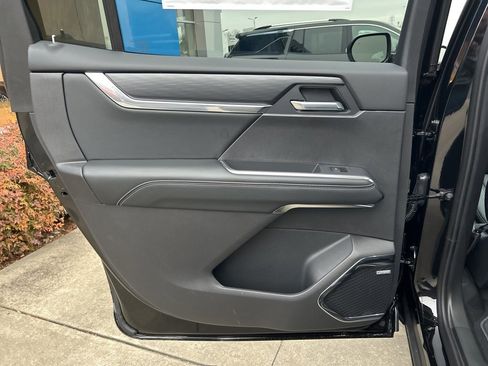 New 2026 GMC Acadia Elevation w/ Black Edition image 11