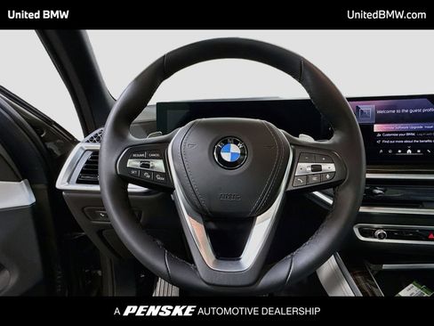 Used 2026 BMW X5 sDrive40i RWD image 13
