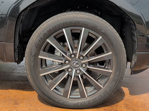 Certified 2024 Lexus GX 550 w/ Accessory Package (Z1) AWD/4WD image 7