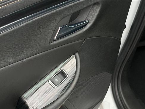 Used 2018 Chevrolet Impala LT w/ LT Leather Package FWD image 42