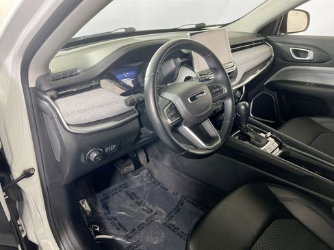 Used 2022 Jeep Compass Latitude w/ Convenience Group image 9