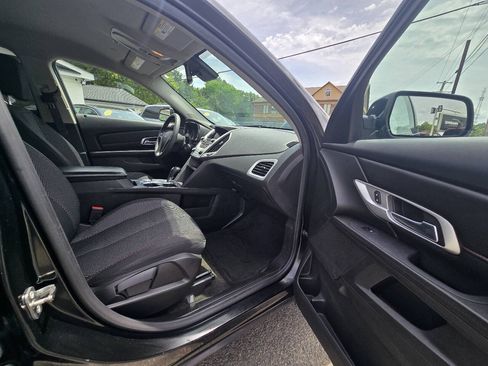 Used 2017 GMC Terrain SLE FWD image 32