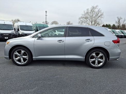 Used 2015 Toyota Venza XLE image 8
