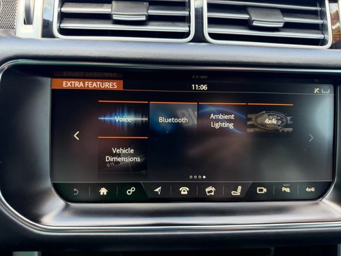Used 2017 Land Rover Range Rover Supercharged AWD/4WD image 26