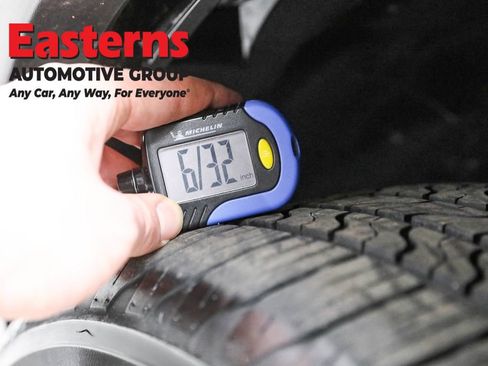 Used 2022 Nissan Rogue SV image 27