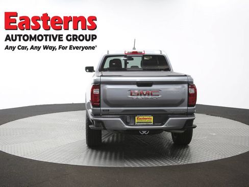 Used 2024 GMC Canyon Denali AWD/4WD image 37