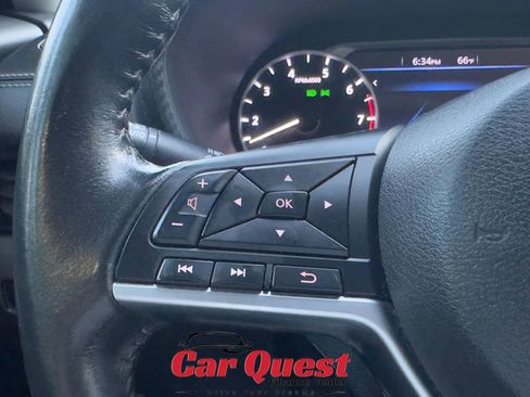 Used 2022 Nissan Sentra SV FWD image 25