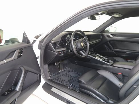 Used 2020 Porsche 911 Carrera S image 88