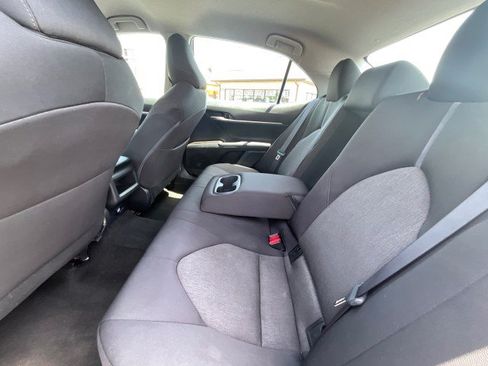 Used 2022 Toyota Camry LE FWD image 28