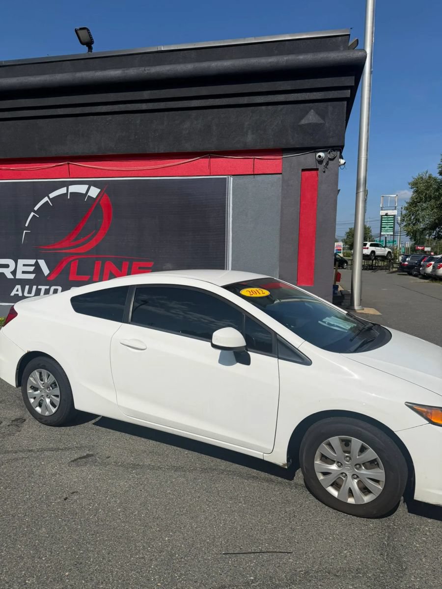 Used 2012 Honda Civic LX image 2