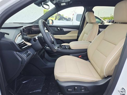 New 2025 Buick Enclave Preferred w/ Power Package image 11