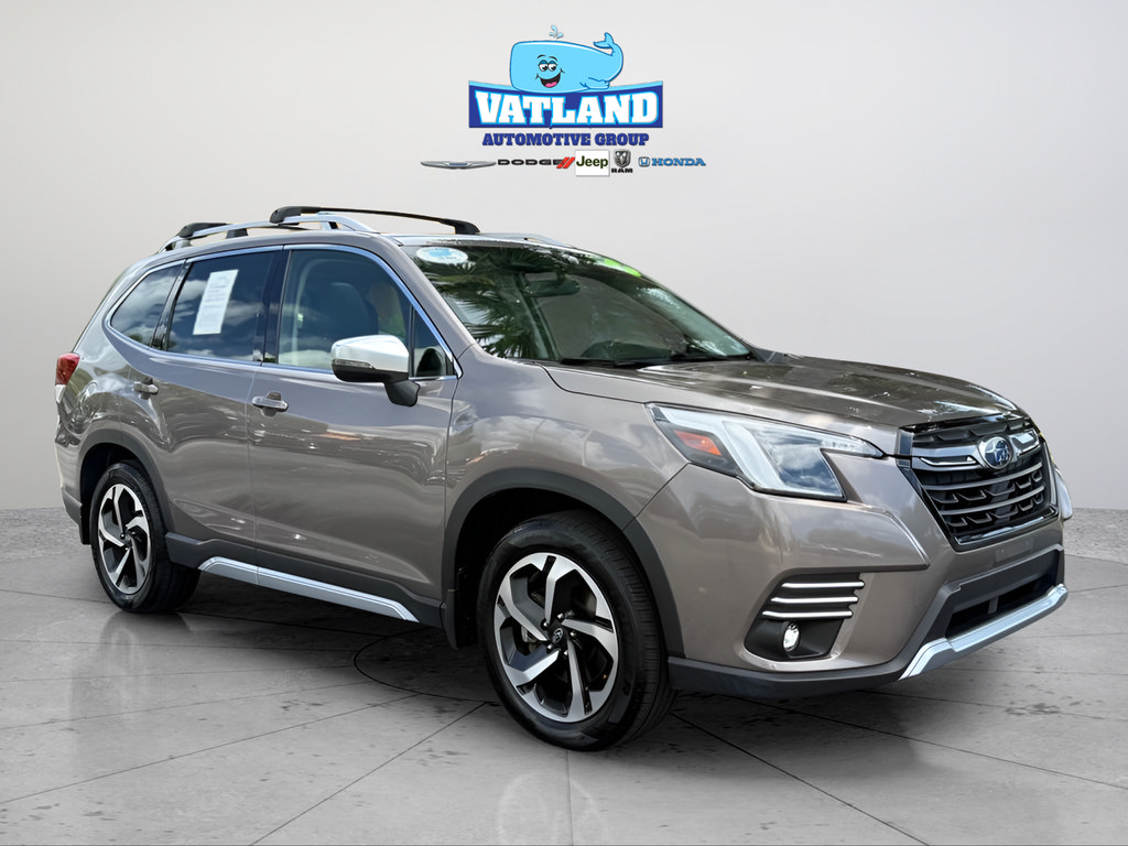 Used 2023 Subaru Forester Touring AWD/4WD image 6