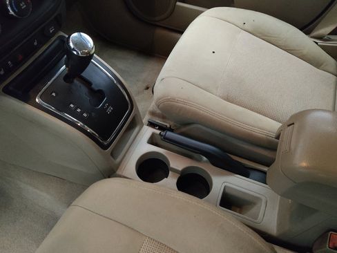 Used 2015 Jeep Patriot Latitude image 26