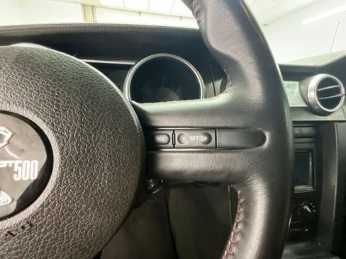 Used 2007 Ford Mustang Shelby GT500 RWD image 17