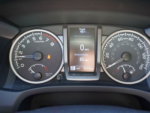 Used 2023 Toyota Tacoma SR5 AWD/4WD image 30