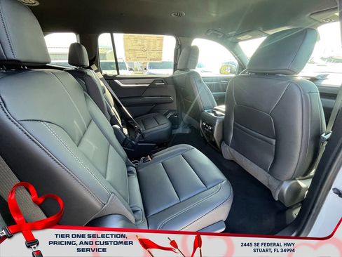 New 2026 GMC Acadia Elevation w/ Elevation Premium Package image 18