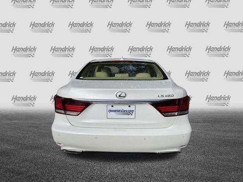 Used 2013 Lexus LS 460 w/ Comfort Pkg RWD image 8