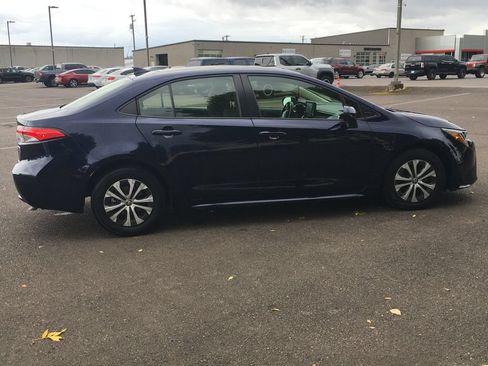Used 2022 Toyota Corolla LE FWD image 8