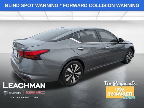 Used 2021 Nissan Altima 2.5 SV image 3