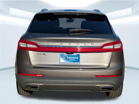 Used 2017 Lincoln MKX Select w/ Select Plus Package image 16